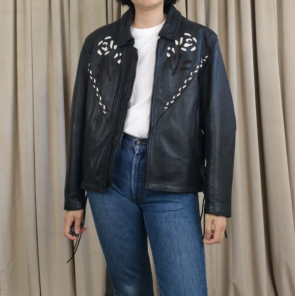 RARE Vintage UNIK Black Leather Biker Jacket with White Rose Floral Design - Picture 2 of 8